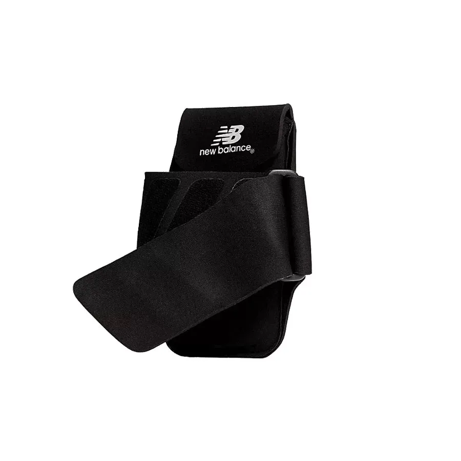 Imagen 1 de 2 de Media Arm Band New Balance-NEGRO