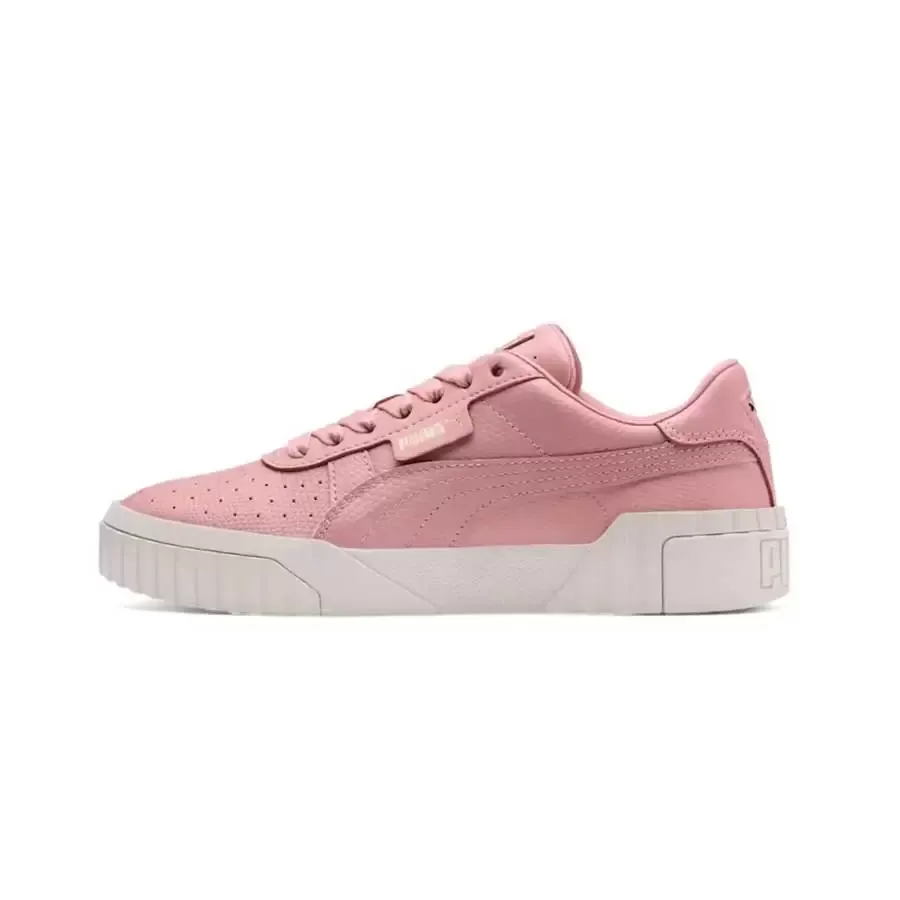 Imagen 0 de 5 de Zapatillas Puma Cali Emboss Wn S-ROSA