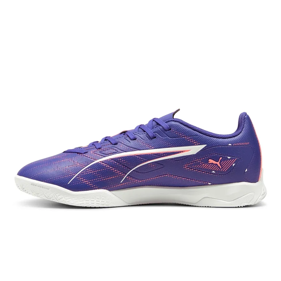 Imagen 1 de 5 de Botines Puma Ultra 5 Play IT-VIOLETA/BLANCO