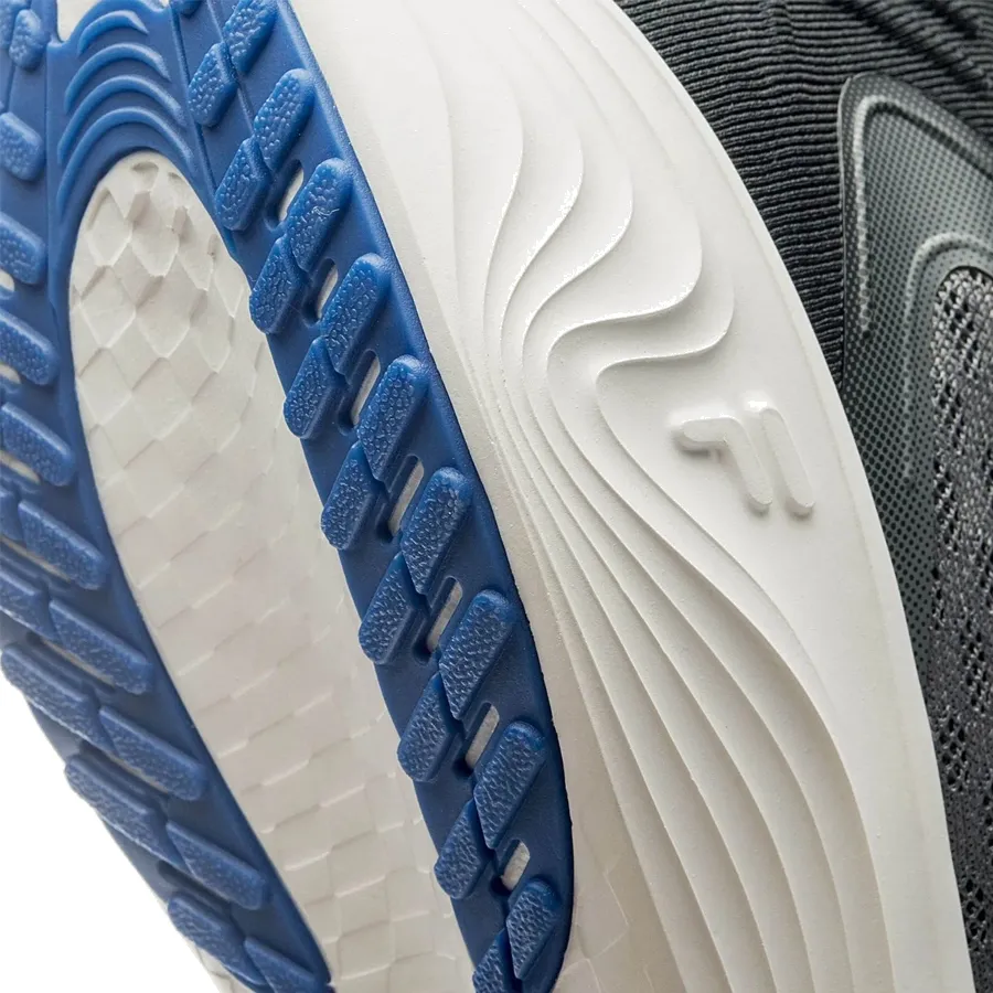 Imagen 3 de 5 de Zapatillas Fila Magnus-NEGRO/GRAFITO/CORAL