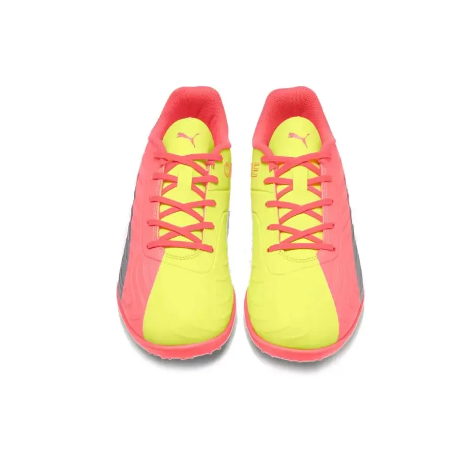 Imagen 2 de 6 de Botines Puma One 20.4 Osg Tt Jr Abdp-AMARILLO/NARANJA/GRIS