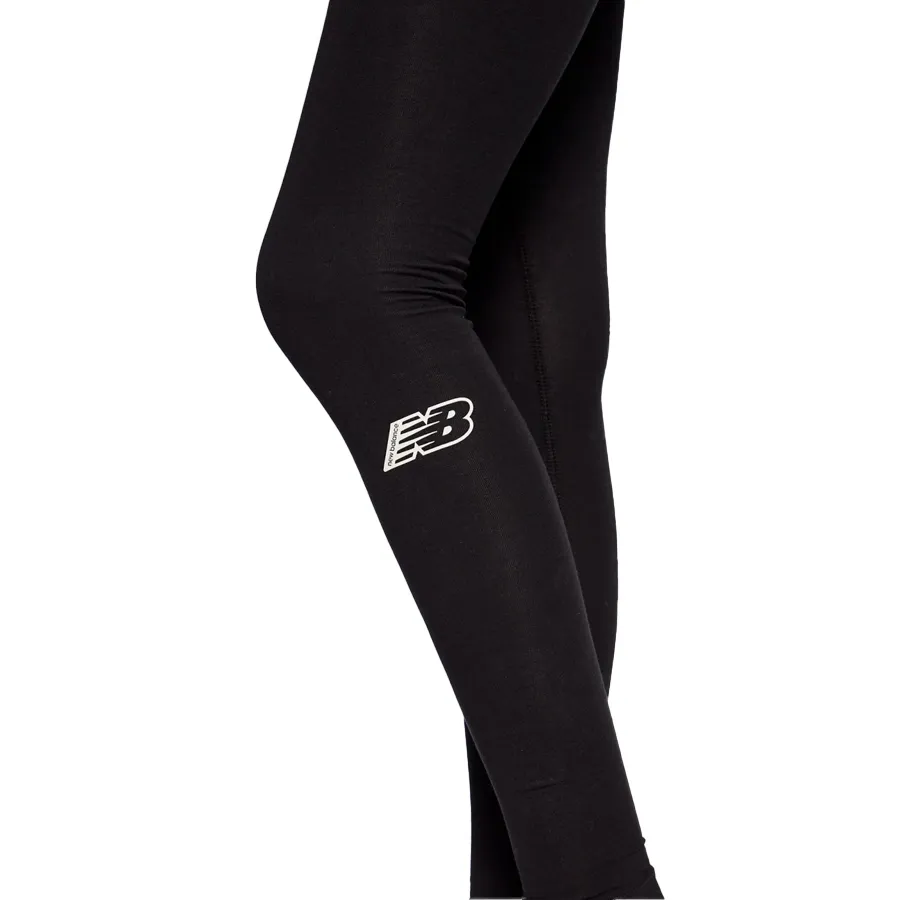 Imagen 2 de 4 de Calza New Balance Essentials-NEGRO