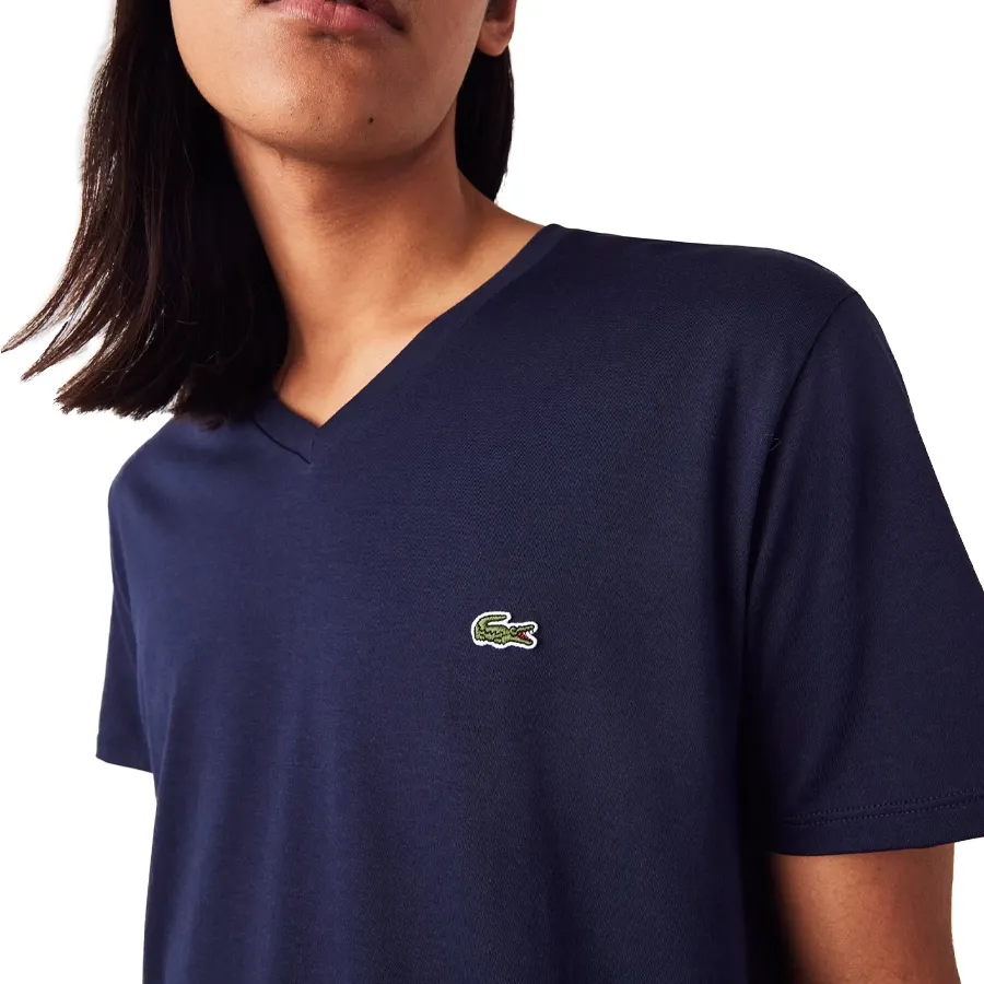 Imagen 2 de 5 de Remera Lacoste Cols Roules-MARINO