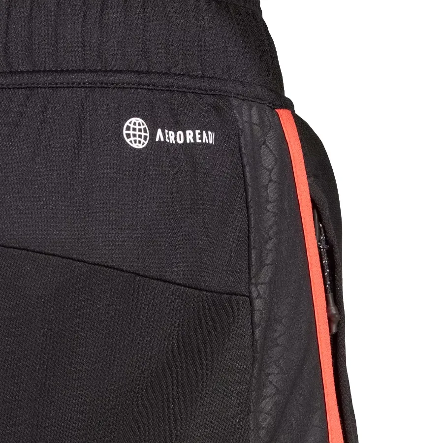 Imagen 4 de 6 de Shorts adidas -NEGRO/NARANJA