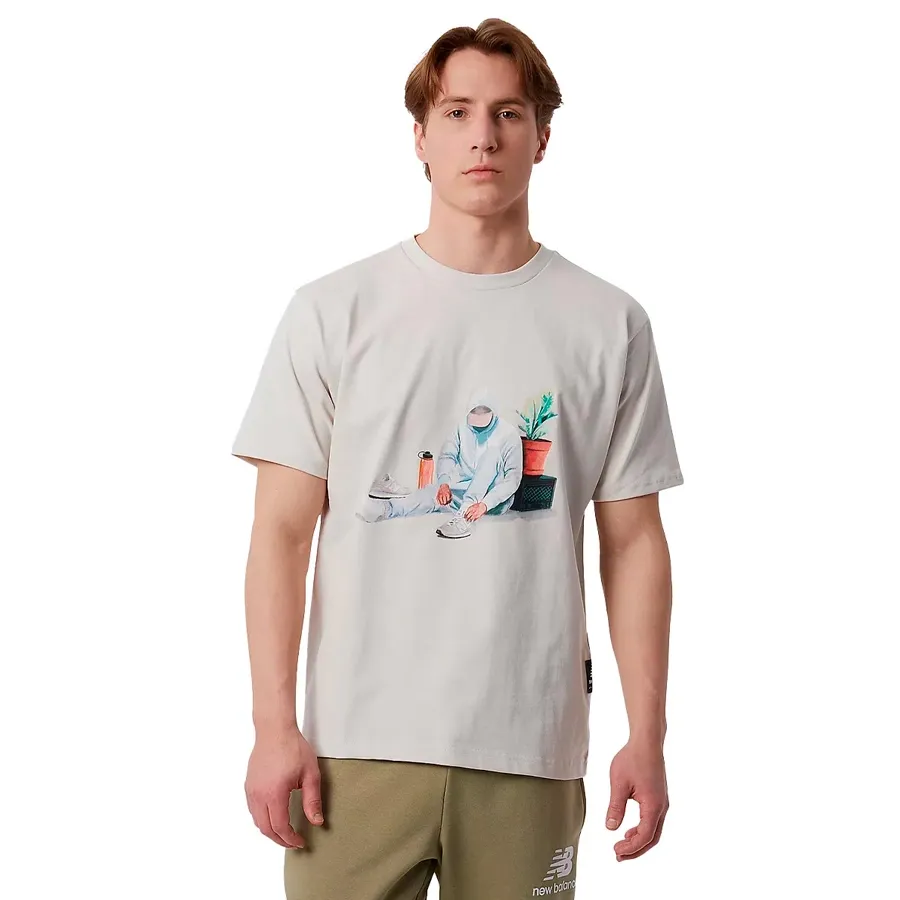 Imagen 0 de 3 de Remera New Balance Athletics Jacob Rochester-BEIGE