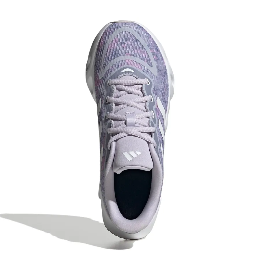 Imagen 1 de 6 de Zapatillas adidas Switch Run-LILA/GRIS