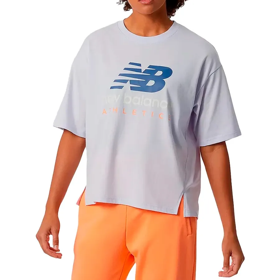 Imagen 0 de 3 de Remera New Balance Athletics Amplified-LILA/AZUL