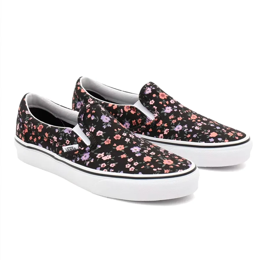 Imagen 3 de 5 de Zapatillas Vans U Classic Slip On-NEGRO