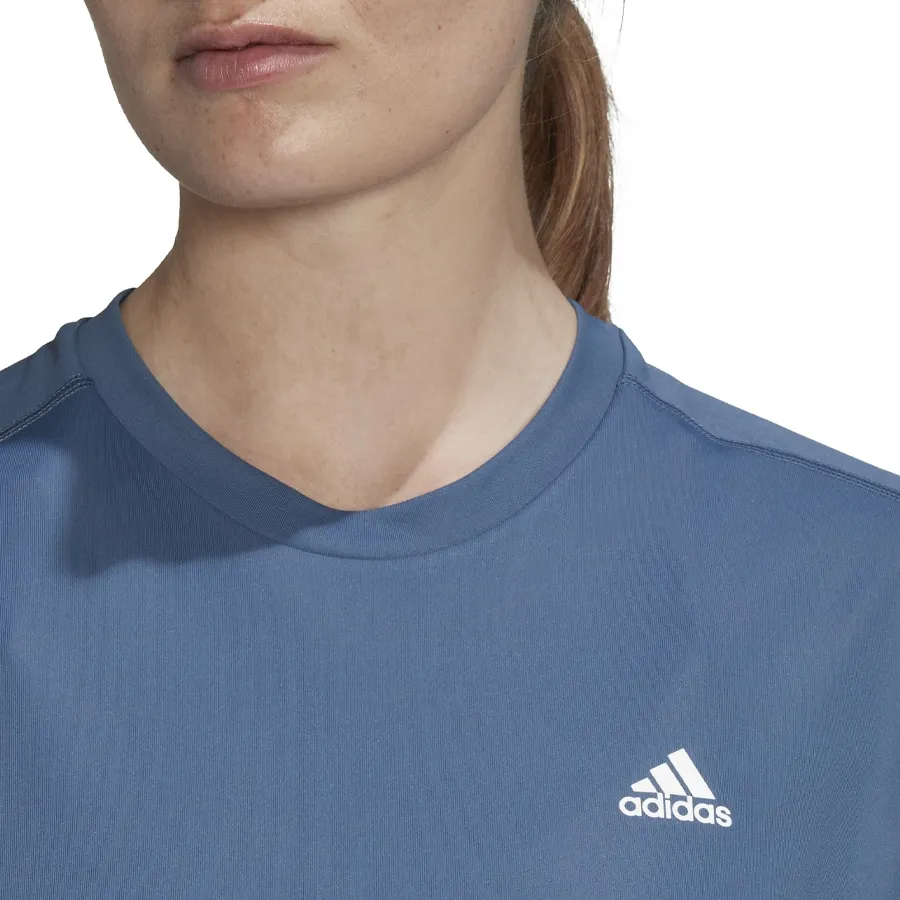 Imagen 3 de 6 de Remera adidas Run It-CELESTE