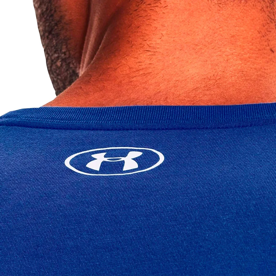 Imagen 2 de 5 de Remera Under Armour Boxed Symbol-AZUL