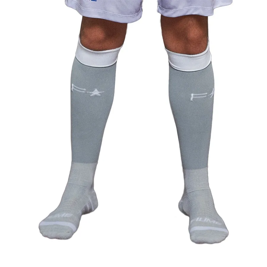 Imagen 0 de 2 de Medias Fiume Sport Alternativas 23 Godoy Cruz-GRIS/BLANCO