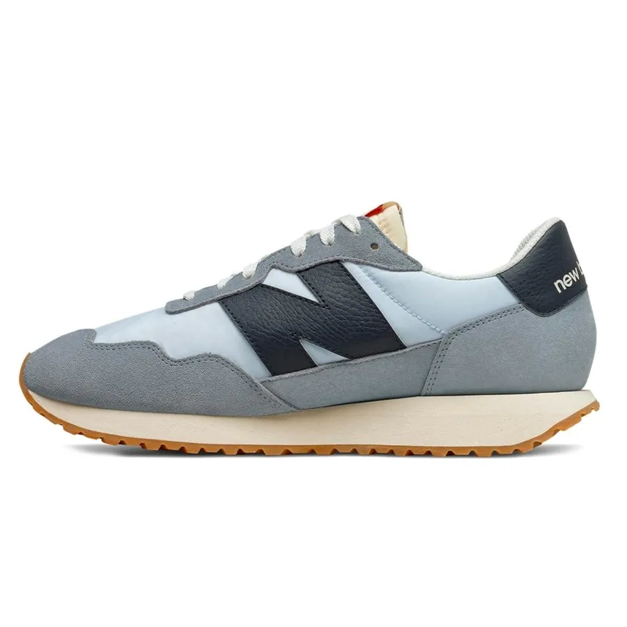 Imagen 3 de 4 de Zapatillas New Balance 237-CELESTE/GRIS
