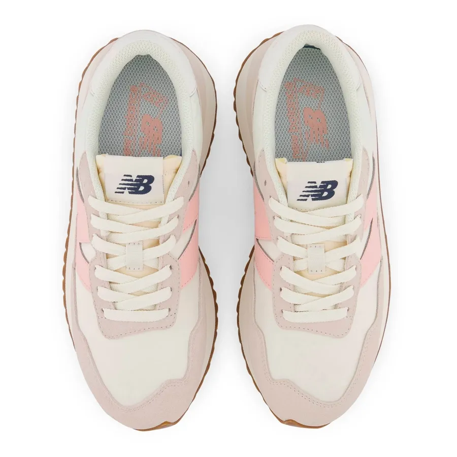 Imagen 4 de 6 de Zapatillas New Balance 237-BEIGE/ROSA