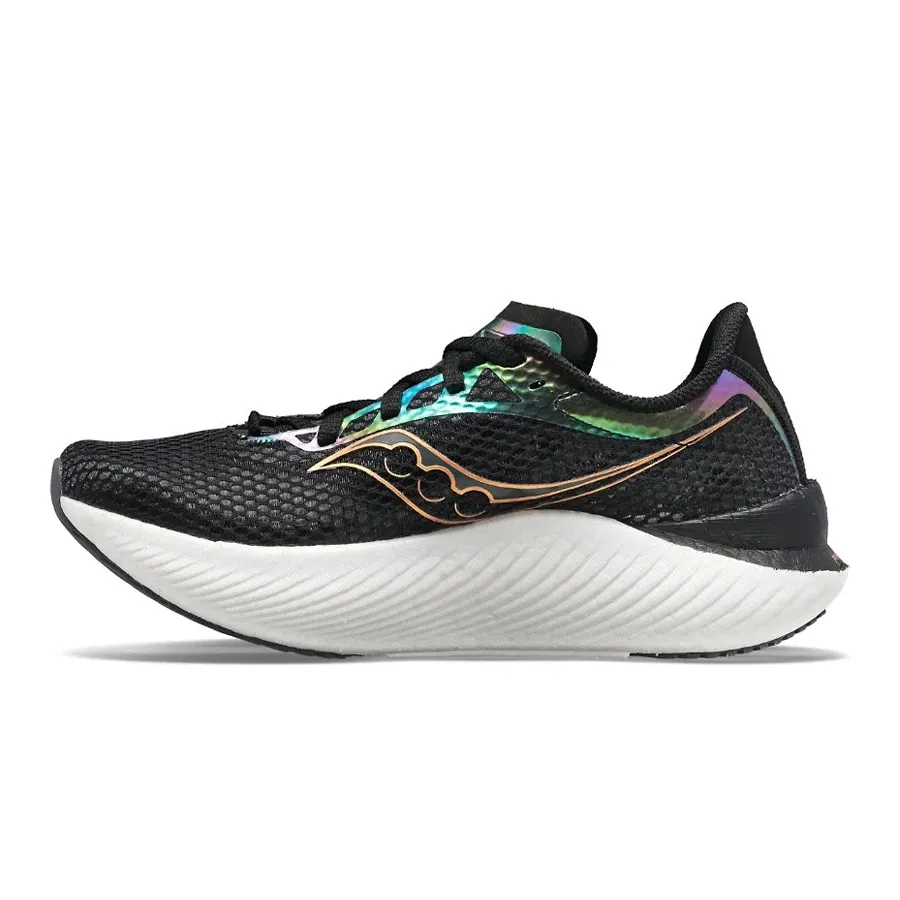 Imagen 2 de 5 de Zapatillas Saucony Endorphin Pro 3-NEGRO/DORADO