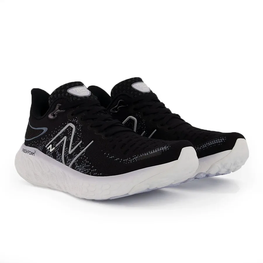 Imagen 1 de 6 de Zapatillas New Balance Fresh Foam 1080v12-NEGRO/GRIS