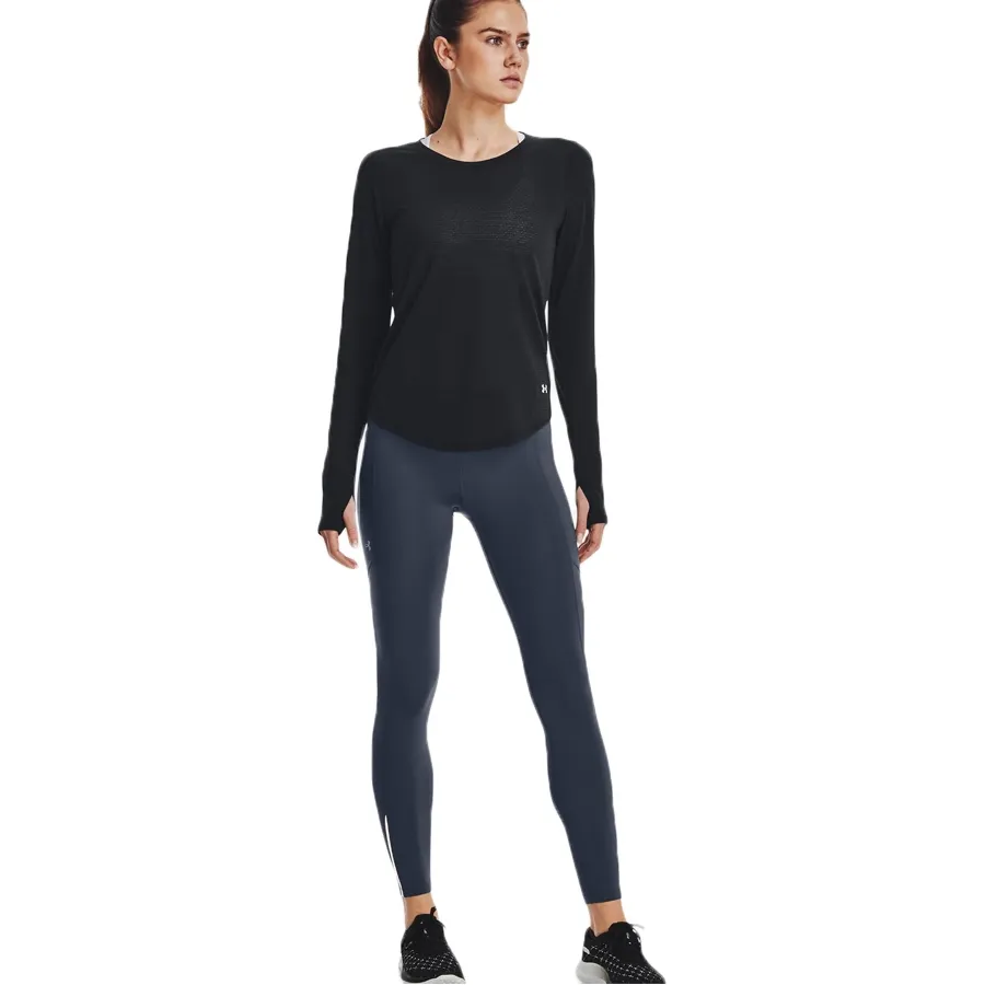Imagen 4 de 5 de Remera Under Armour Streaker Longsleeve-NEGRO