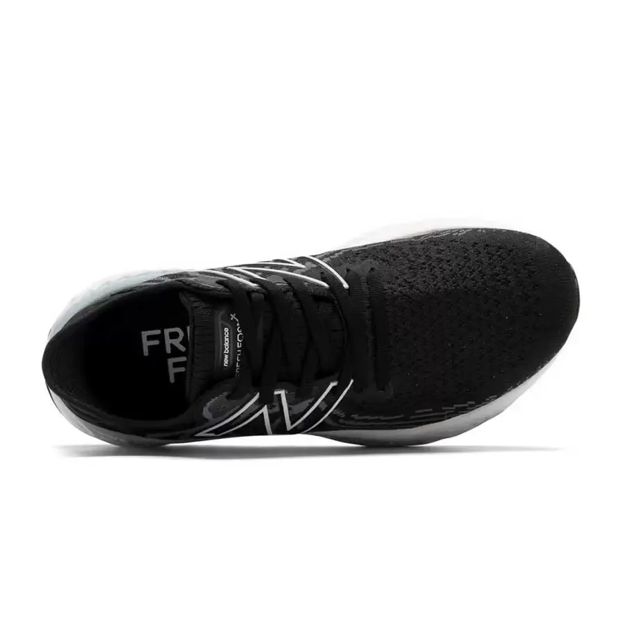 Imagen 2 de 4 de Zapatillas New Balance Fresh Foam 1080v11-NEGRO