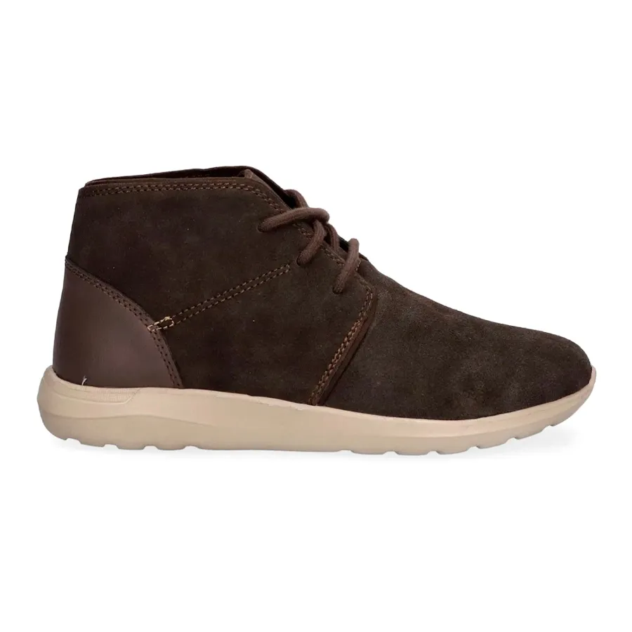 Imagen 0 de 5 de Botas Crocs Kinsale Chukka-CHOCOLATE