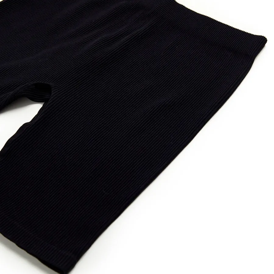 Imagen 6 de 7 de Calza Biker Reves Loki Mujer-NEGRO