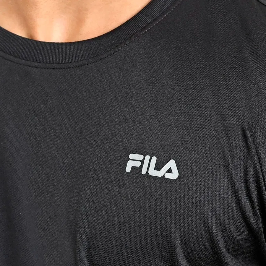 Imagen 2 de 3 de Remera Fila Basic Sports-NEGRO