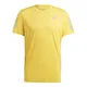 remera-adidas-own-the-run-AMARILLO