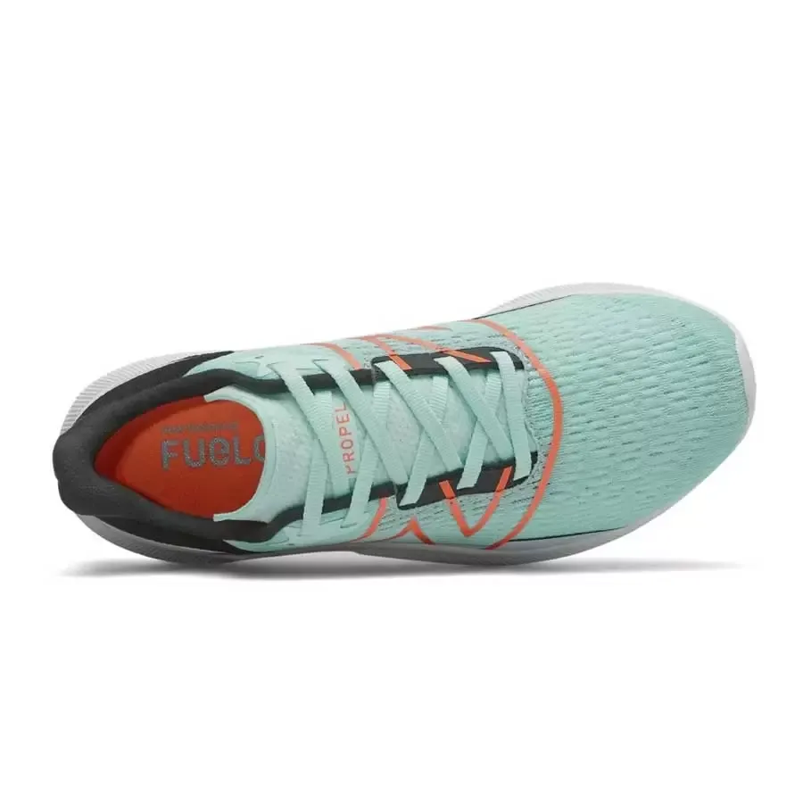 Imagen 2 de 3 de Zapatillas New Balance FuelCell Propel v2-GRIS/AQUA