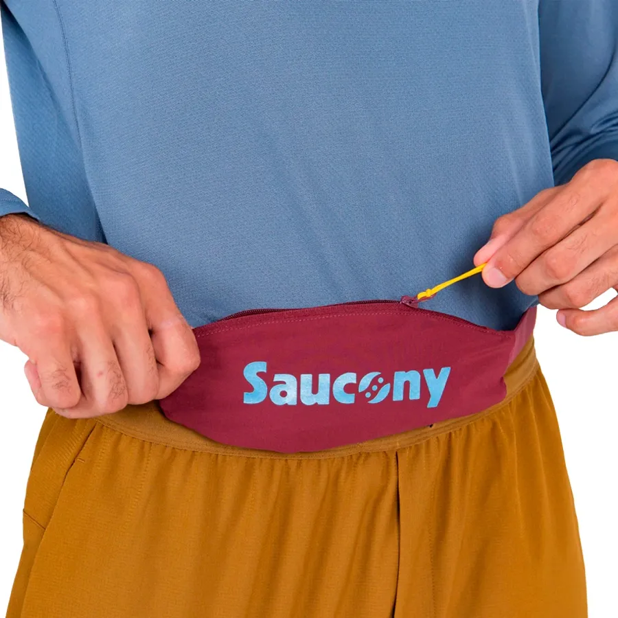 Imagen 1 de 2 de Riñonera Saucony Run Outpace-BORDO