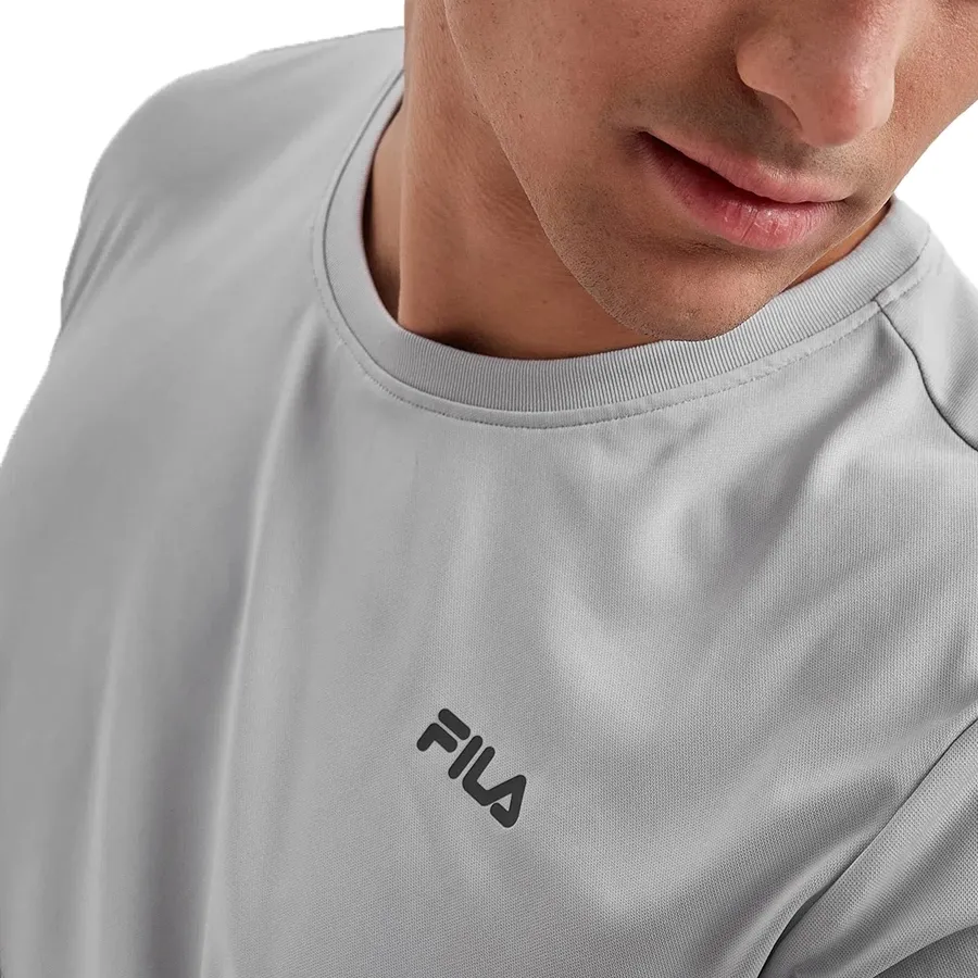 Imagen 4 de 5 de Remera Fila Basic Sports-GRIS
