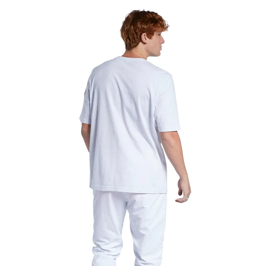 Imagen 2 de 5 de Remera Reebok Classics Vector-BLANCO