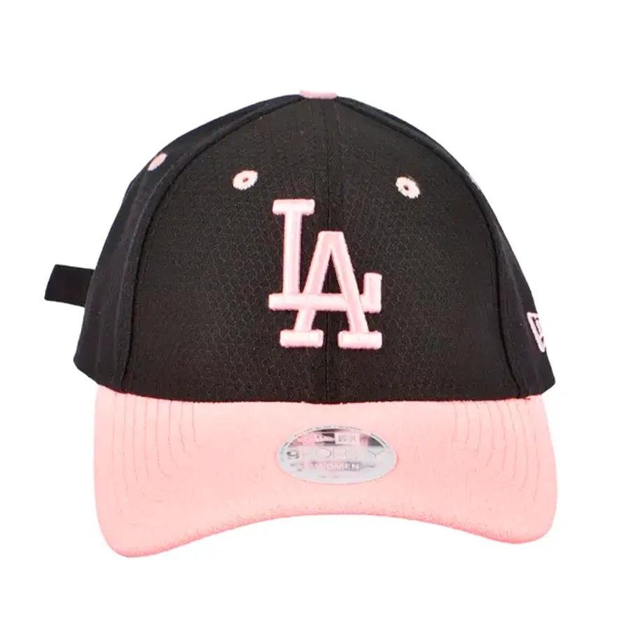 Imagen 1 de 3 de Gorra New Era 940Af-NEGRO/ROSA
