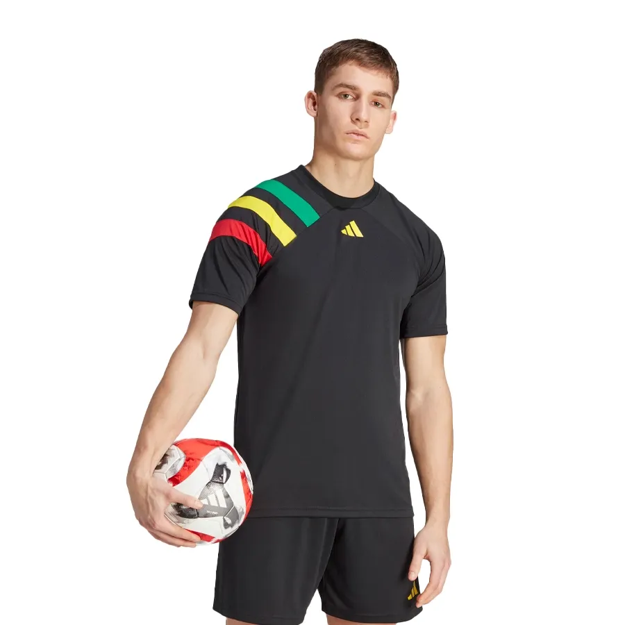 Imagen 3 de 8 de Camiseta adidas Fortore 23-NEGRO/AMARILLO/VERDE/ROJO