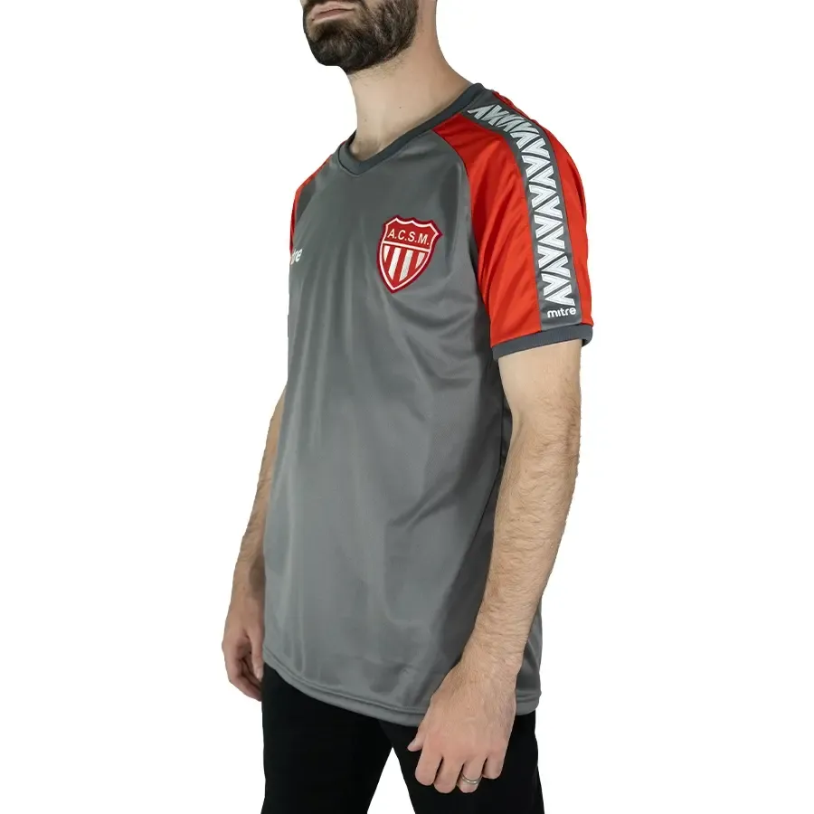 Imagen 2 de 4 de Remera Mitre Stricker San Martin Mza-GRIS/ROJO/BLANCO