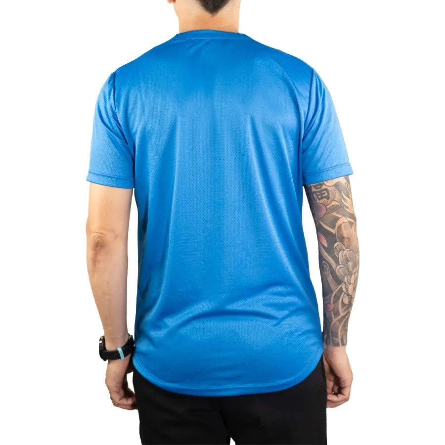 Imagen 1 de 2 de Remera Kamp Ultrarun-AZUL FRANCIA
