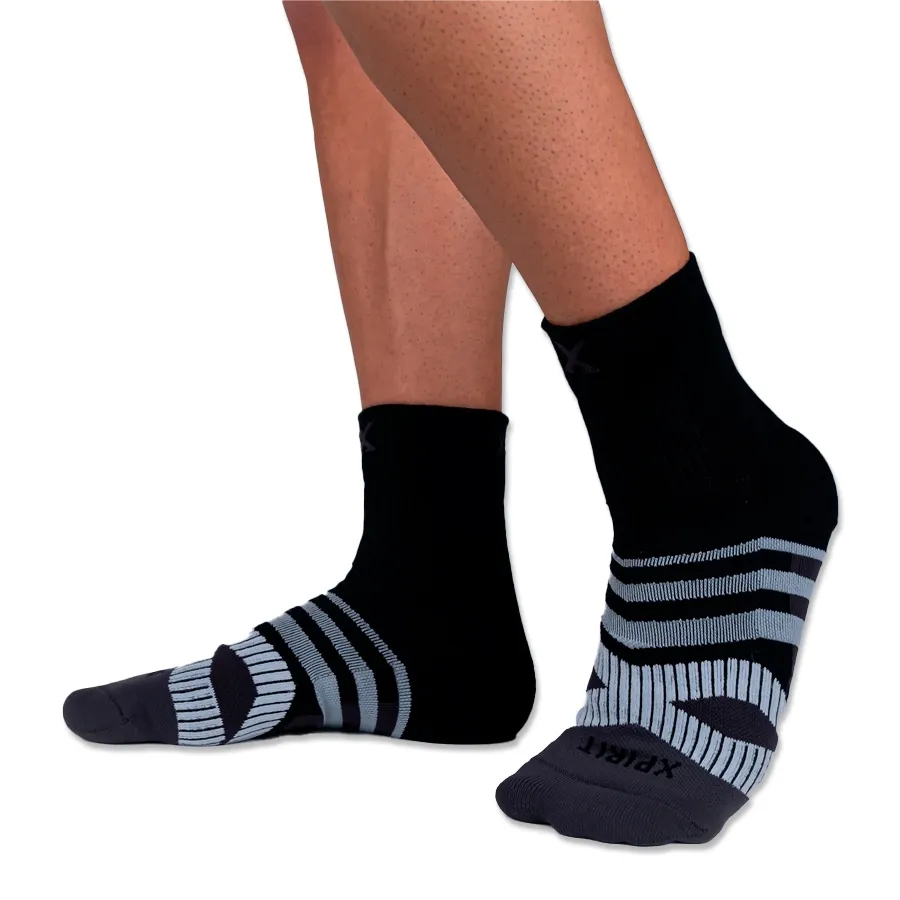 Imagen 0 de 1 de Medias Xpirit Fly Icon Quarter-NEGRO