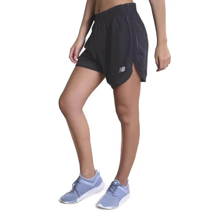 Imagen 2 de 5 de Shorts New Balance Accelerate 5-NEGRO