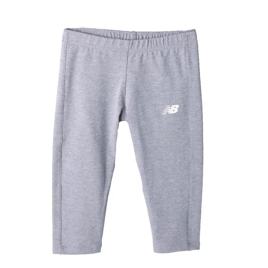 Imagen 0 de 2 de Calza New Balance Essentials Crop Legg-GRIS