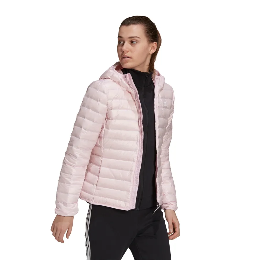 Imagen 1 de 3 de Campera adidas Varilite-ROSA