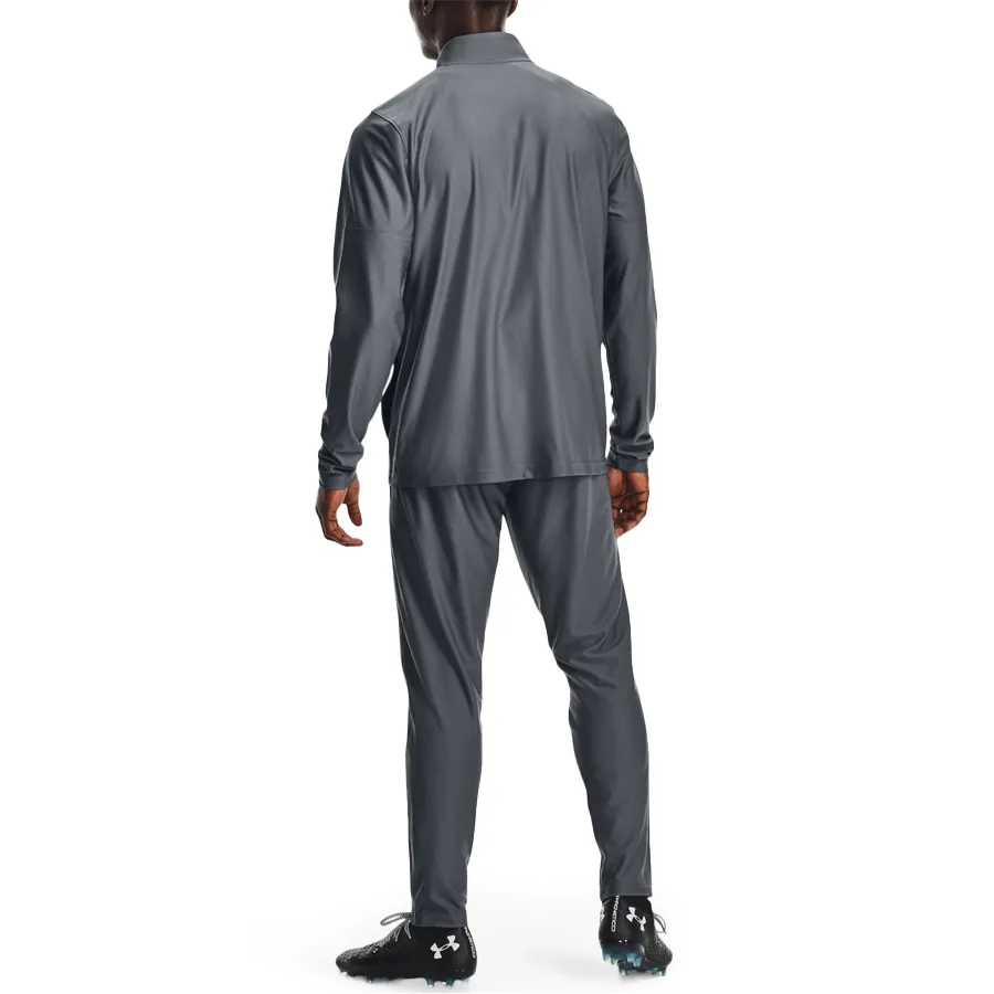 Imagen 2 de 4 de Conjunto Under Armour Challenger-GRIS