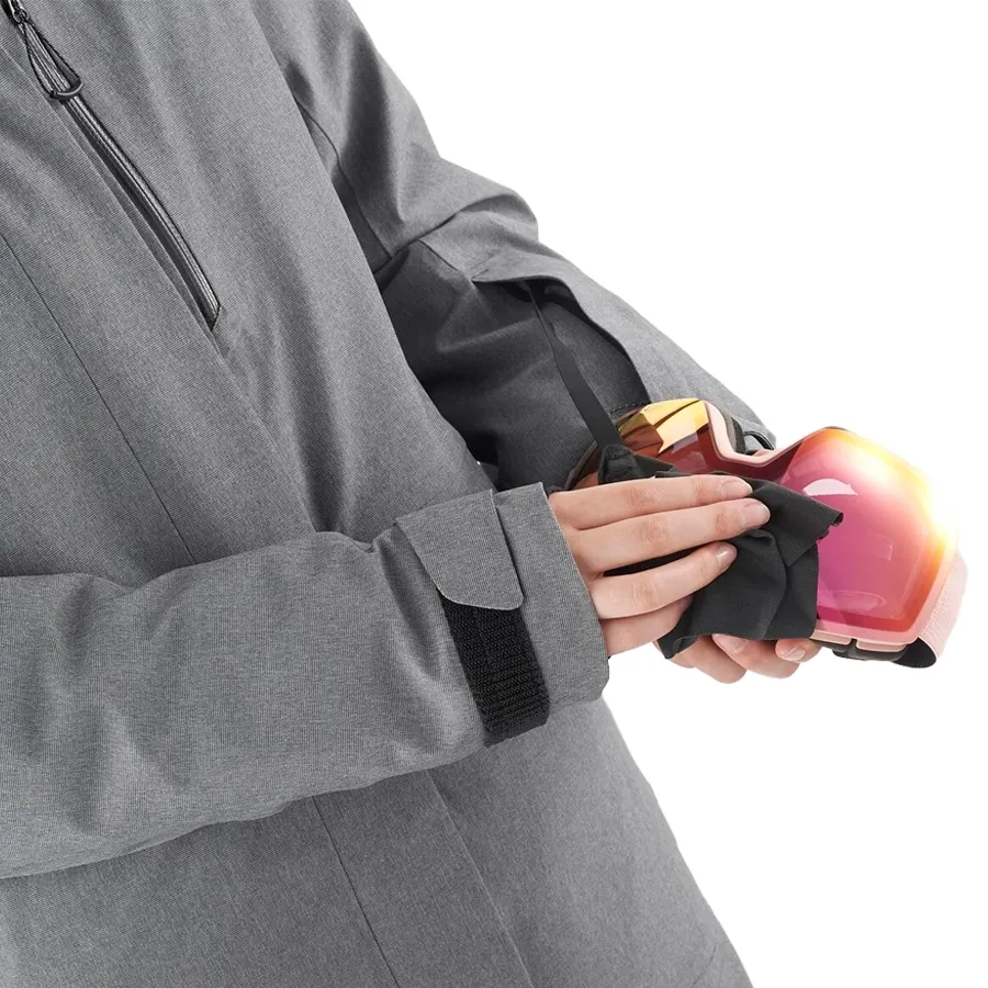 Imagen 4 de 9 de Campera Salomon Stance Cargo-GRIS