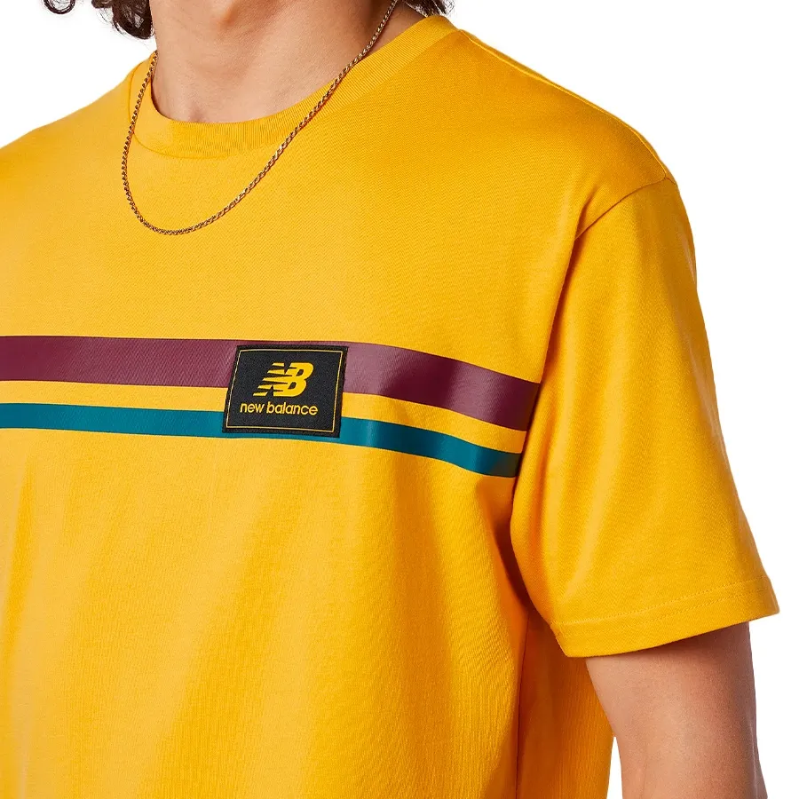 Imagen 3 de 4 de Remera New Balance Athletics Hig-AMARILLO
